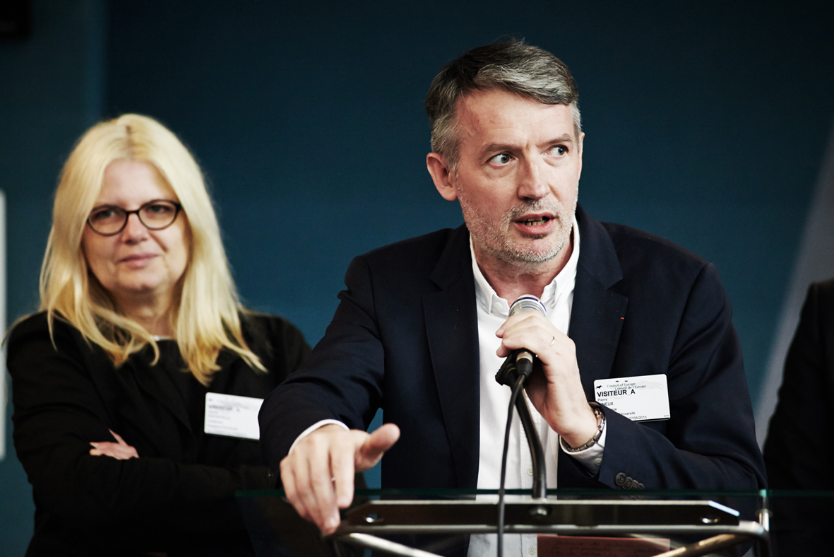 Innovations numériques : l’université de Caen Basse-Normandie reçoit le 1er prix