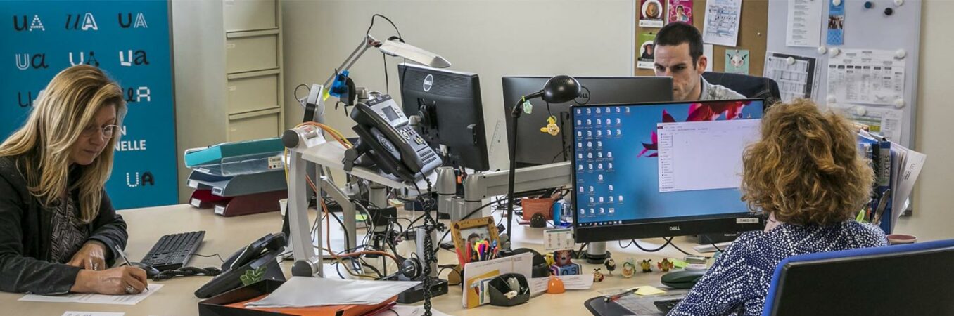 Press Review: Friday, December 9, 2022