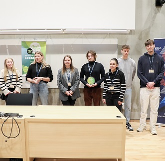 Prix étudiant pour un impact positif : félicitation au projet « Drive to green »