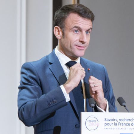 Le Président de la République souhaite l’acte 2 de l’autonomie des universités et réaffirme leur rôle de cheffe de file sur les territoires 