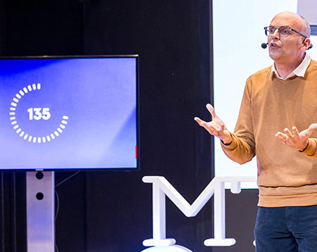 Bertrand Kaczmarek, doctorant à l’Université Bourgogne Franche-Comté, finaliste nationale MT180