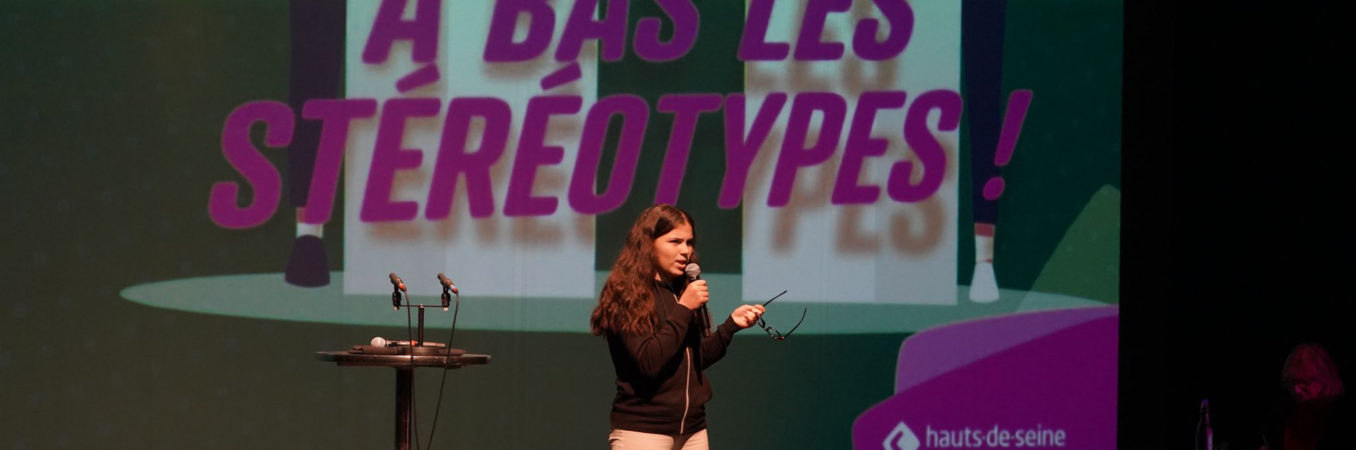 Former à la prise de parole en public : France Universités et Eloquentia signent une convention de partenariat